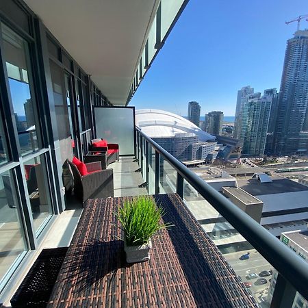 Central Toronto Suite - Free Parking, City Views, Near Cn Tower Kültér fotó